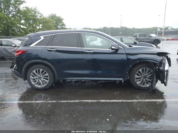 2023 INFINITI QX50 LUXE AWD