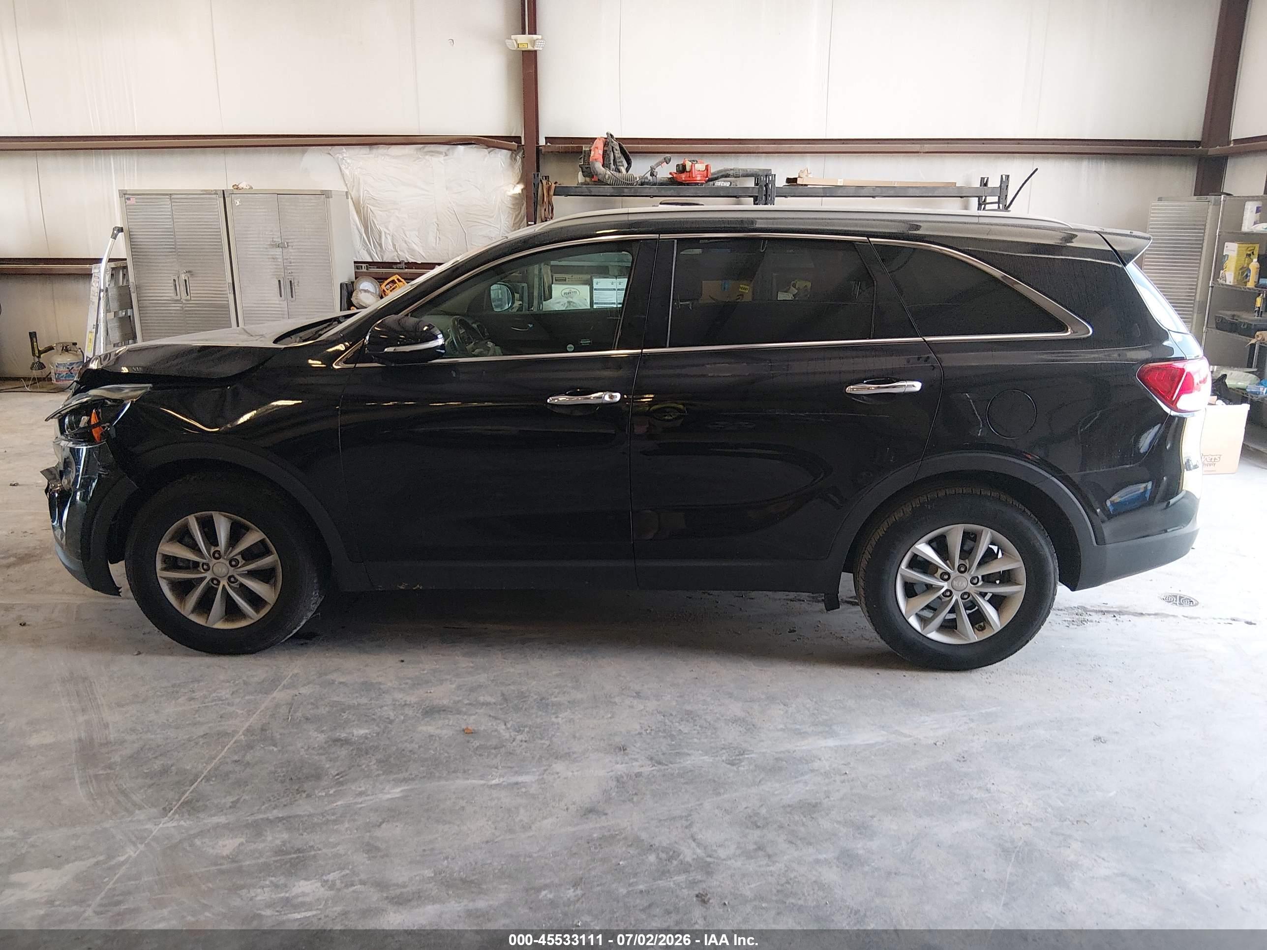 2017 KIA SORENTO 2.4L LX