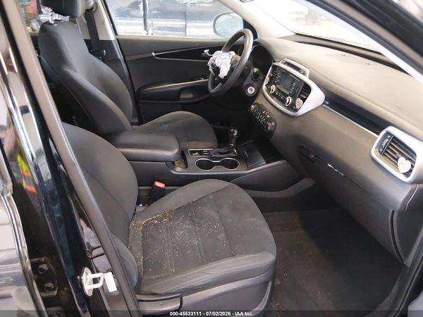 2017 KIA SORENTO 2.4L LX