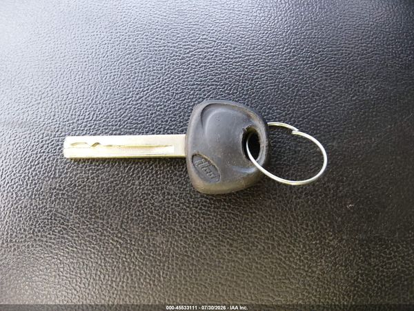 2017 KIA SORENTO 2.4L LX
