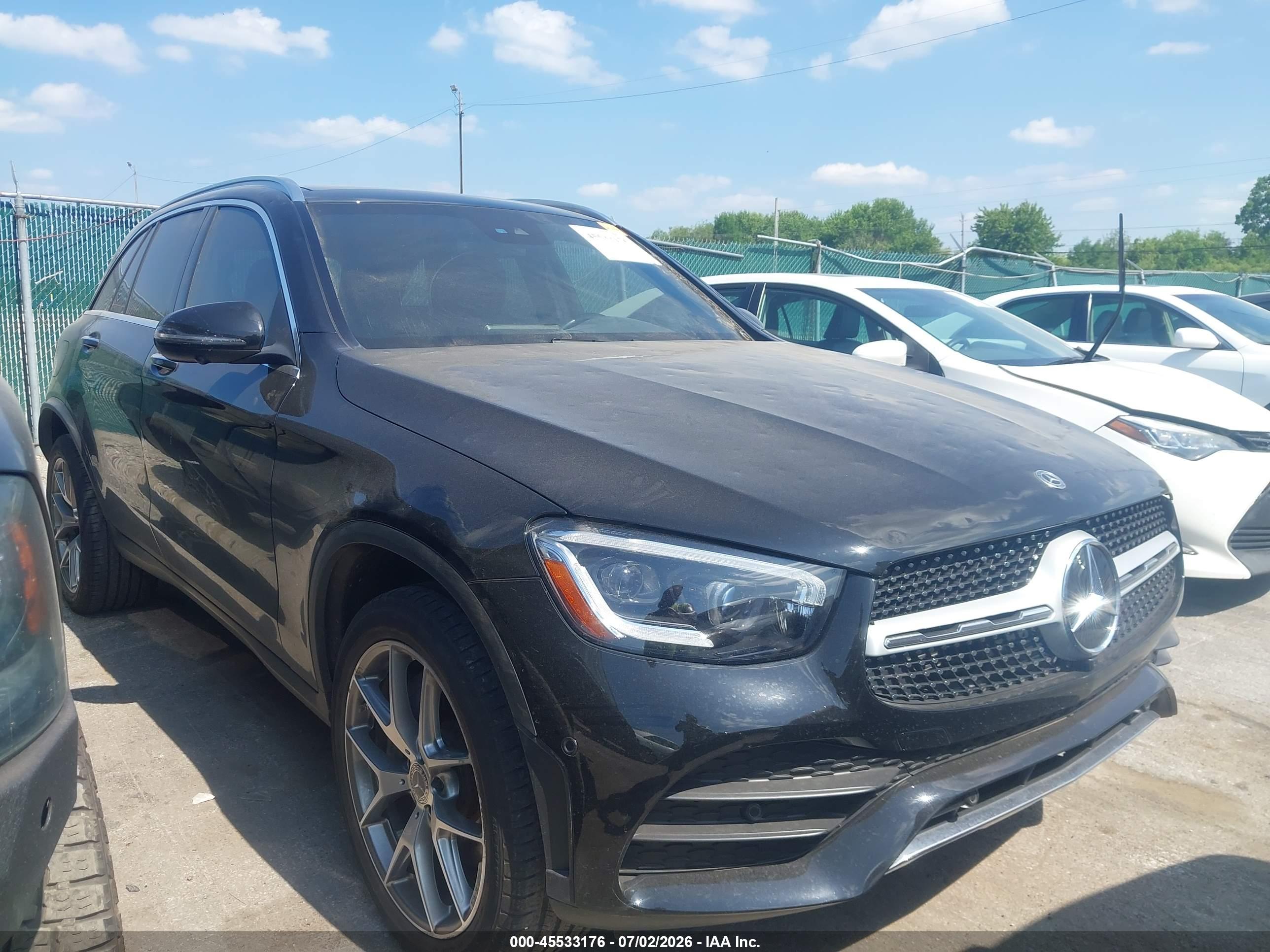 2022 MERCEDES-BENZ GLC 300 4MATIC SUV
