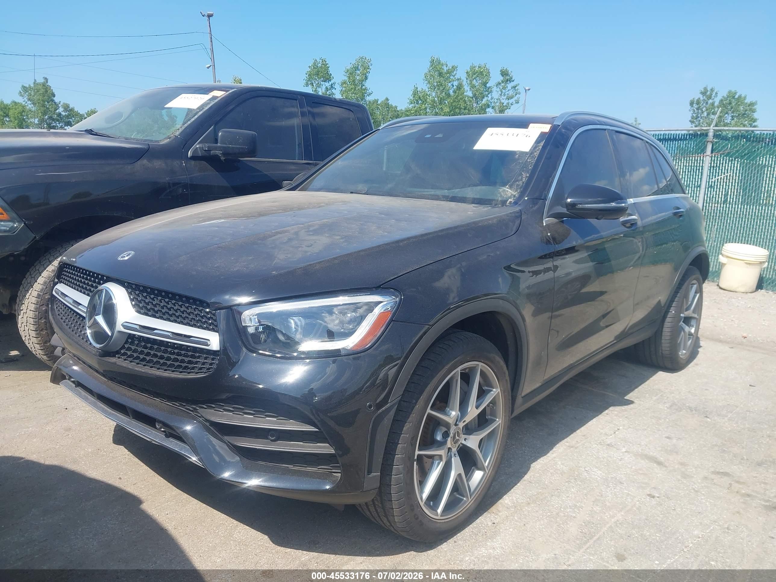 2022 MERCEDES-BENZ GLC 300 4MATIC SUV