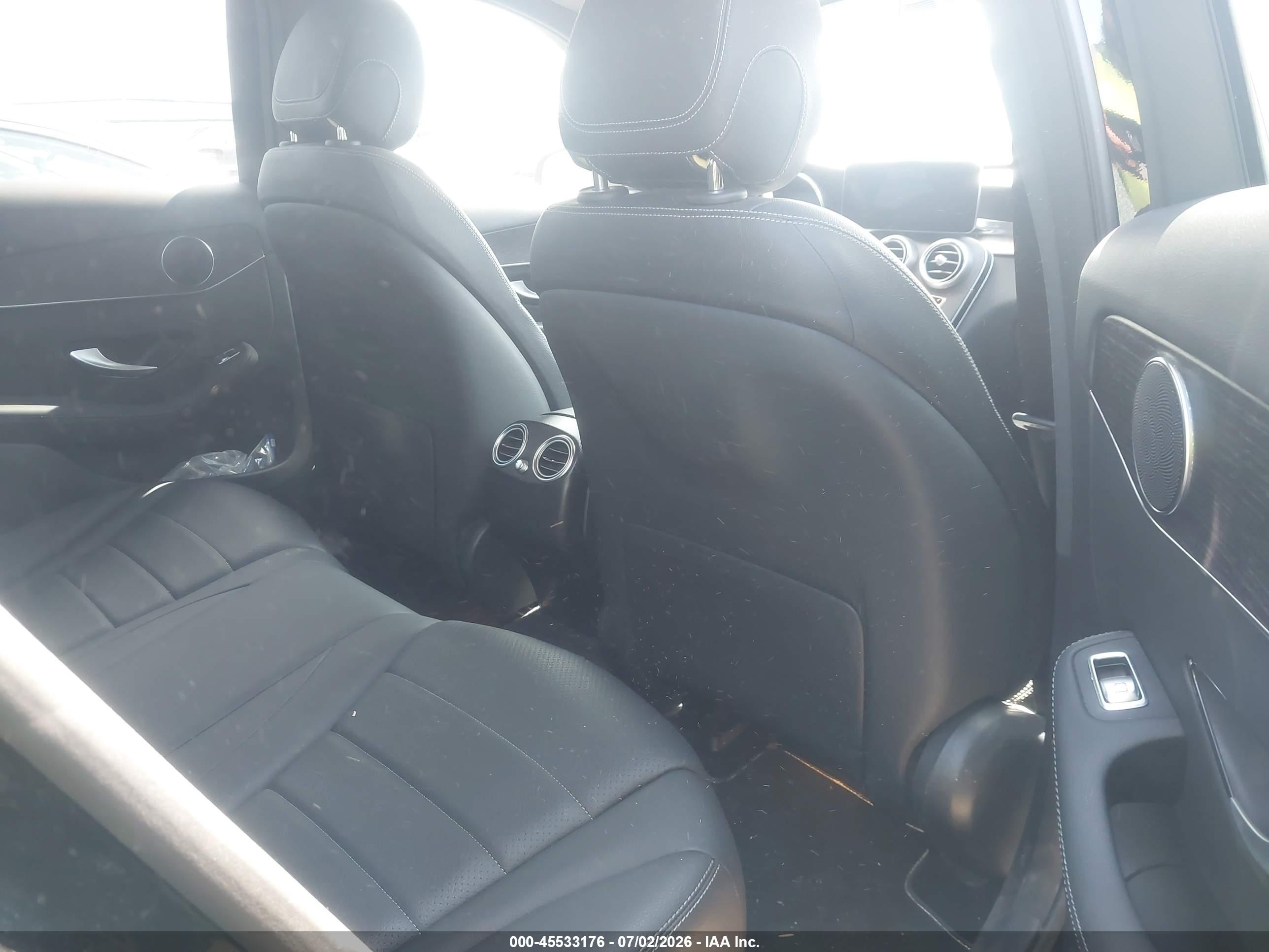 2022 MERCEDES-BENZ GLC 300 4MATIC SUV