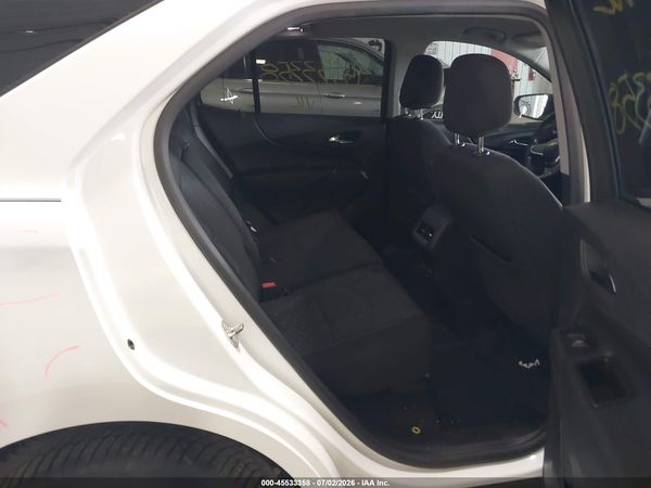 2018 CHEVROLET EQUINOX LT — I8