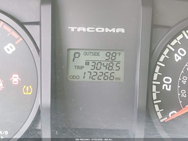 2017 TOYOTA TACOMA SR V6