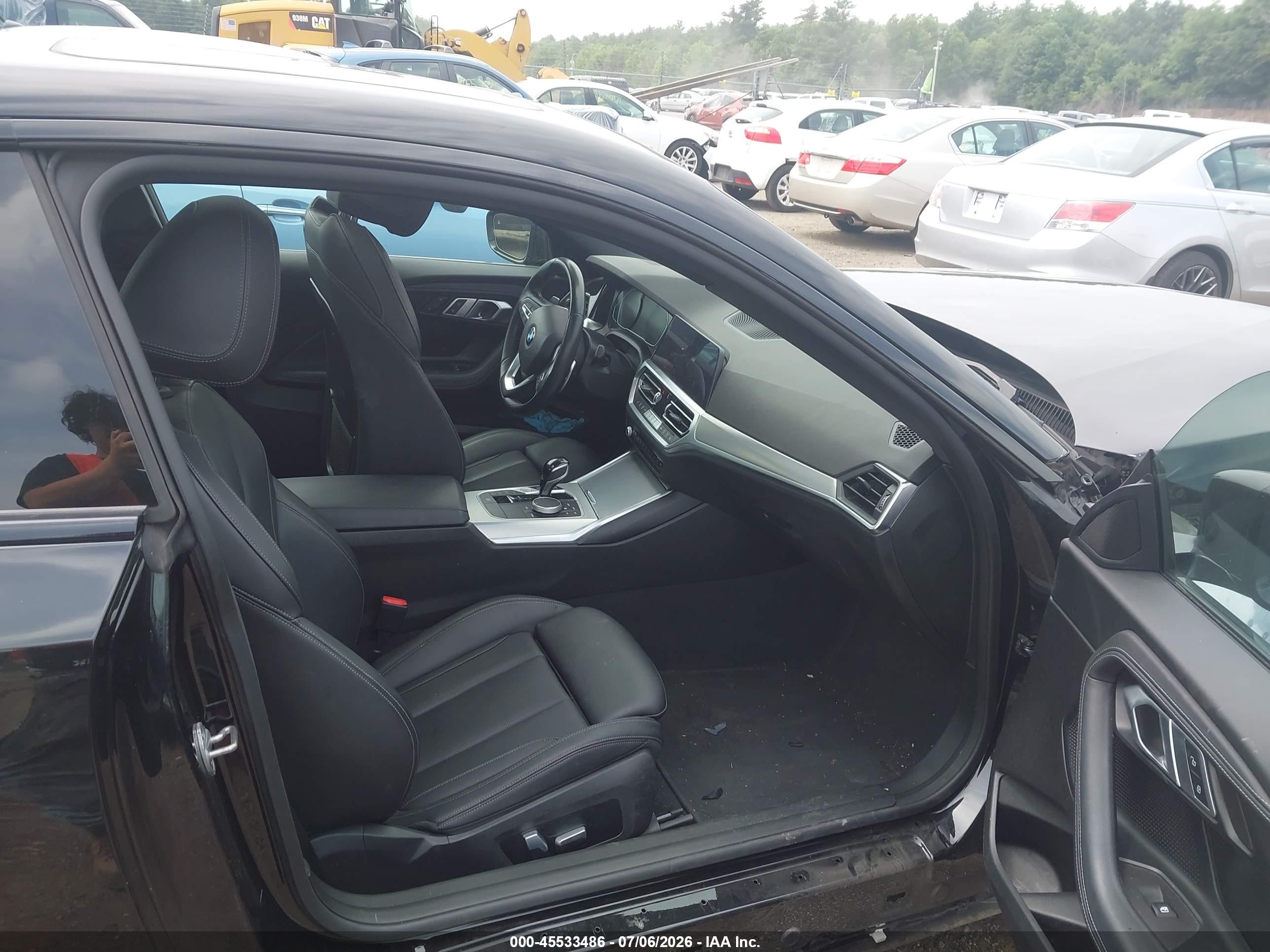 2022 BMW 230 I