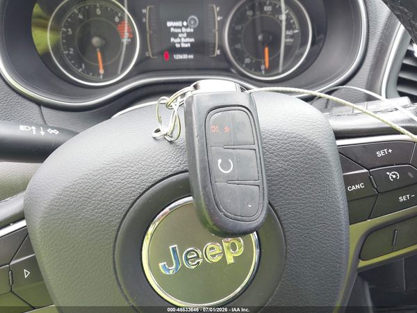 2020 JEEP CHEROKEE LATITUDE PLUS FWD