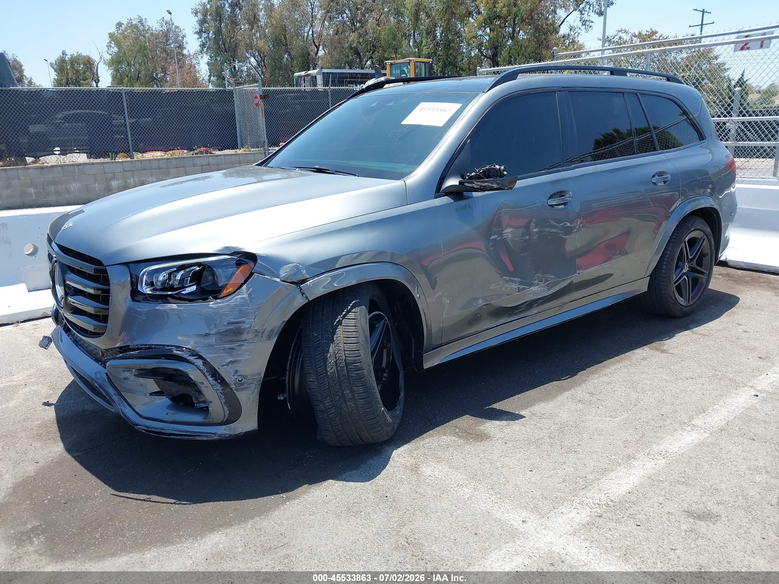 2025 MERCEDES-BENZ GLS 450 4MATIC