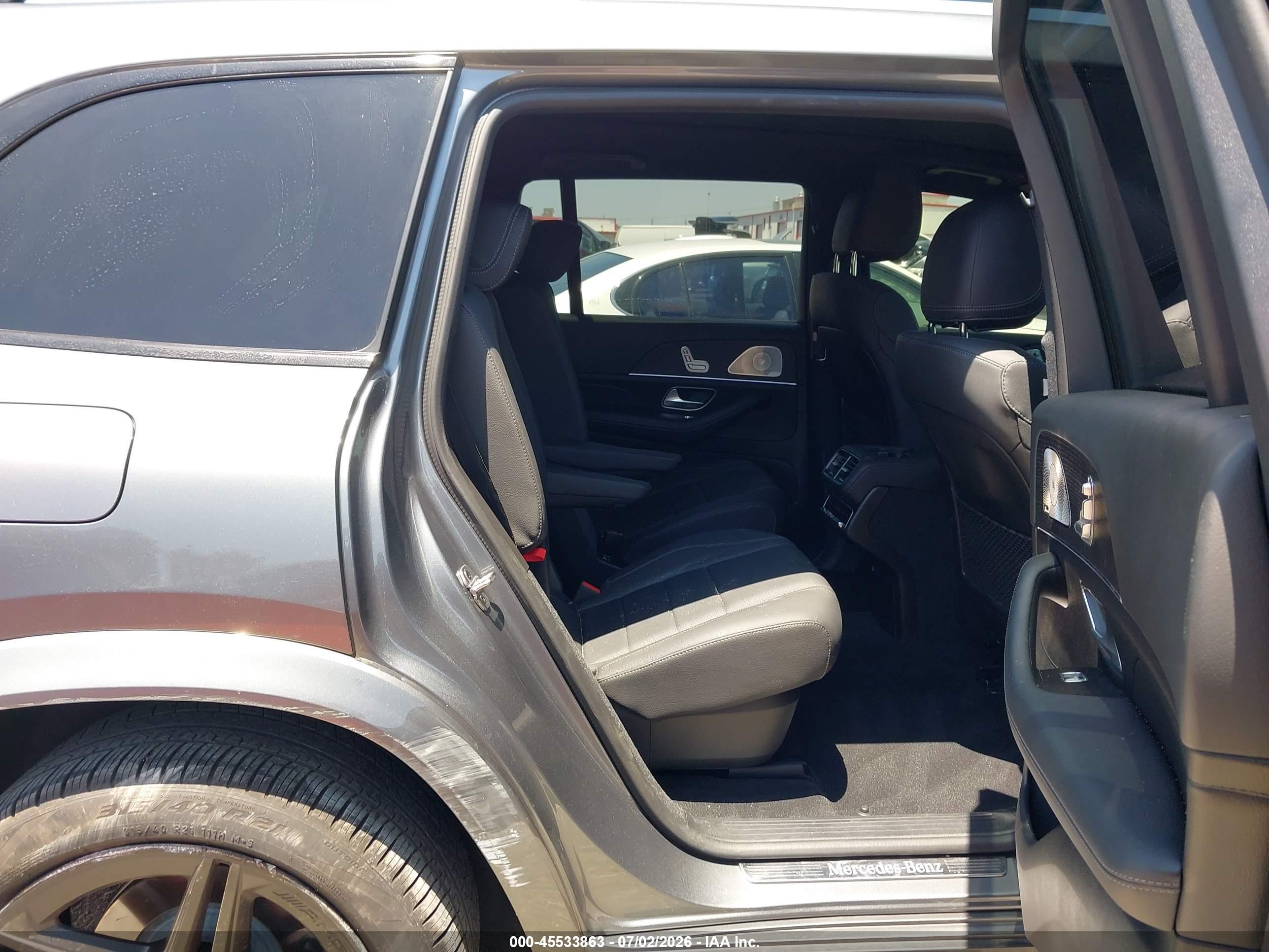 2025 MERCEDES-BENZ GLS 450 4MATIC