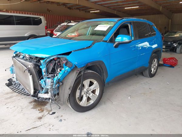 2019 TOYOTA RAV4 XLE