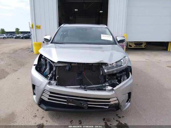 2018 TOYOTA HIGHLANDER LIMITED PLATINUM
