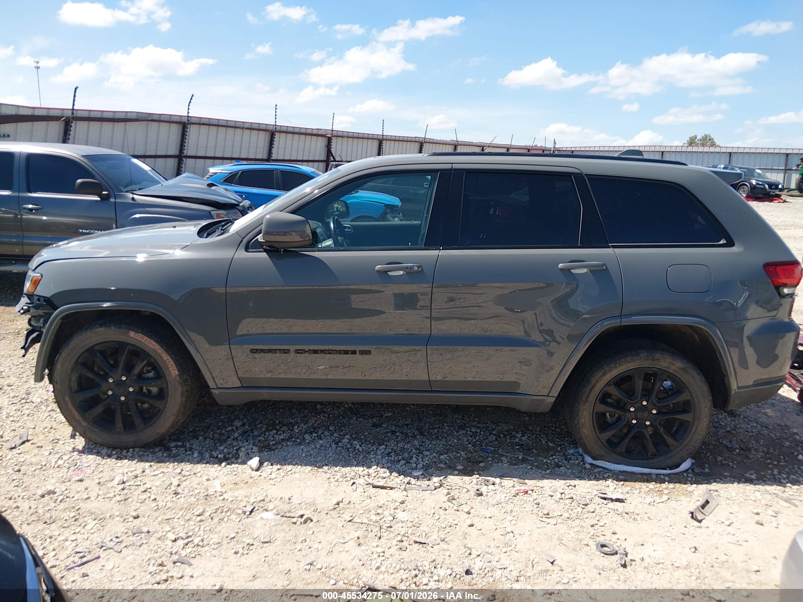 2022 JEEP GRAND CHEROKEE WK LAREDO X 4X4