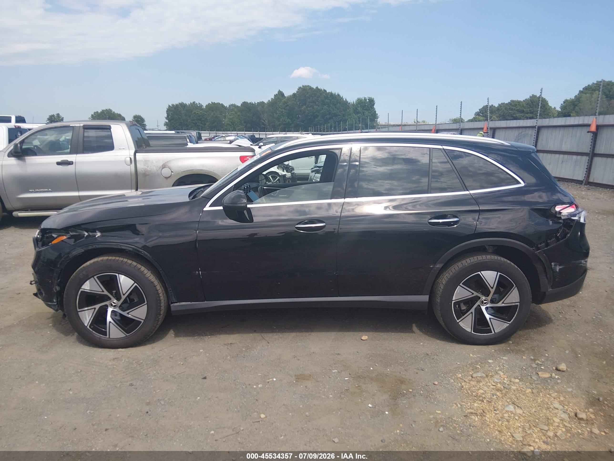 2024 MERCEDES-BENZ GLC 300 4MATIC SUV