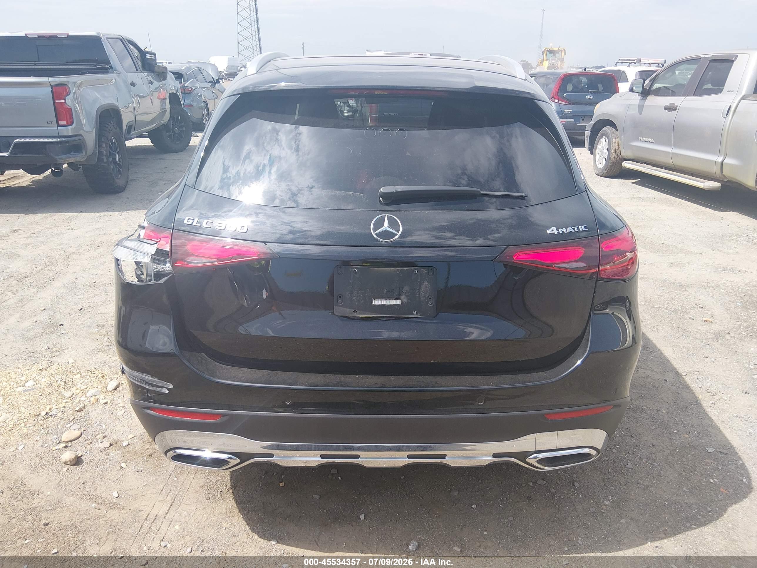 2024 MERCEDES-BENZ GLC 300 4MATIC SUV