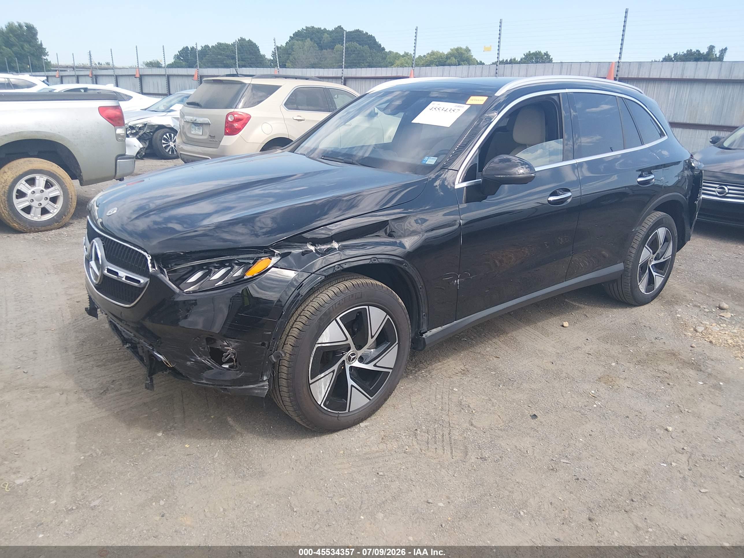 2024 MERCEDES-BENZ GLC 300 4MATIC SUV