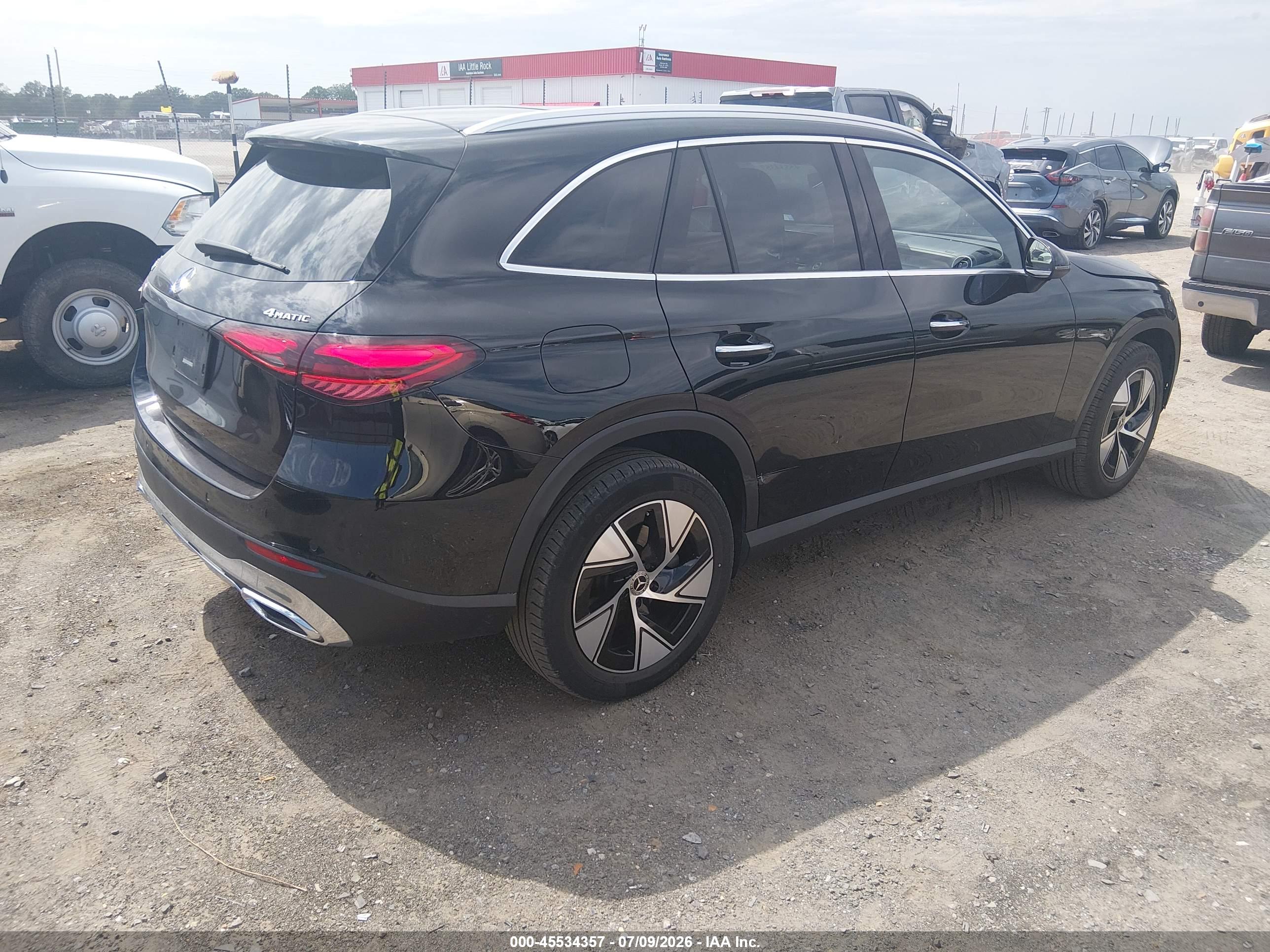 2024 MERCEDES-BENZ GLC 300 4MATIC SUV