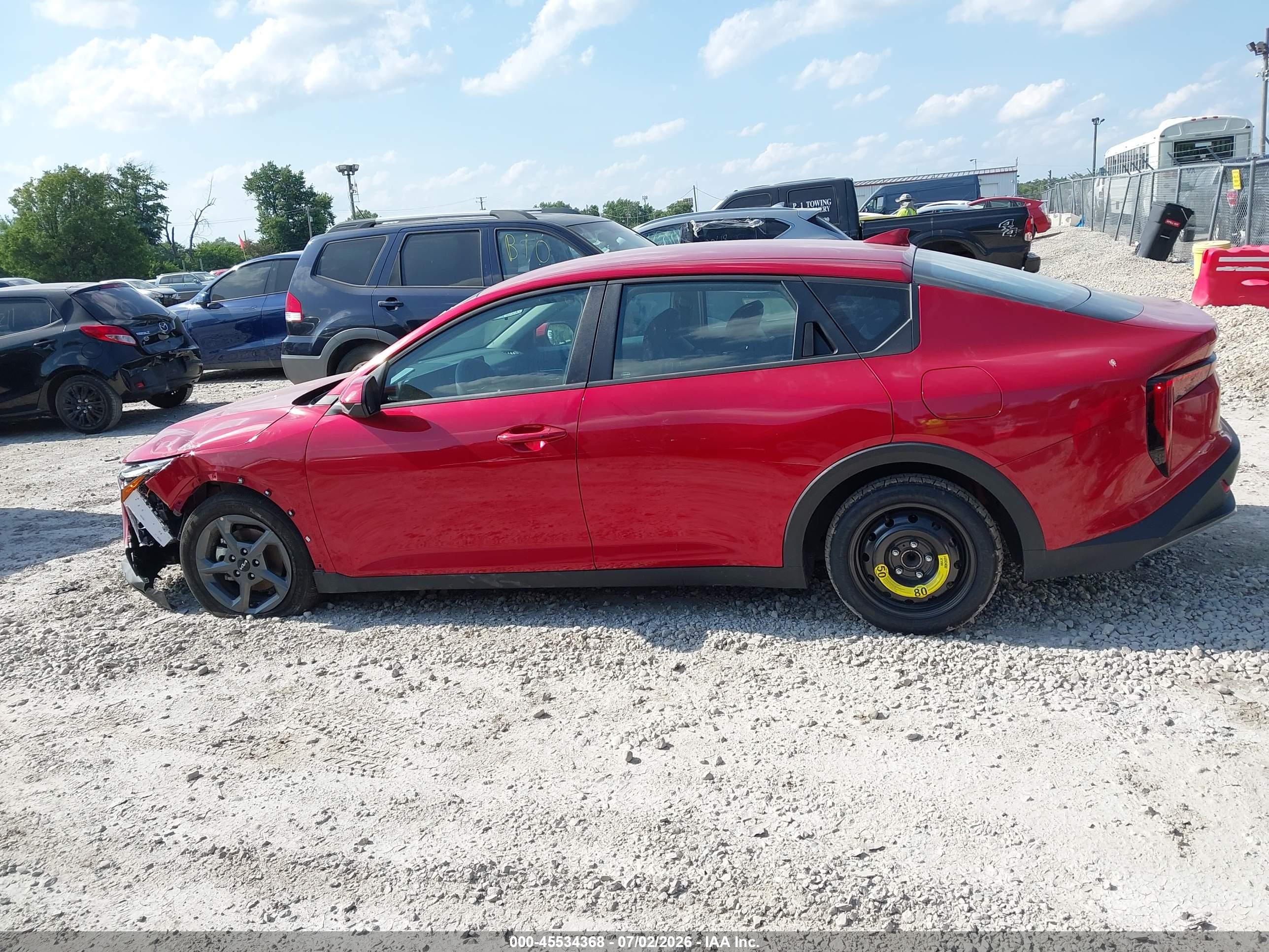 2025 KIA K4 LXS