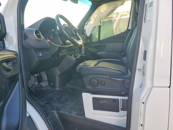 2025 MERCEDES-BENZ SPRINTER 907 (VS30)
