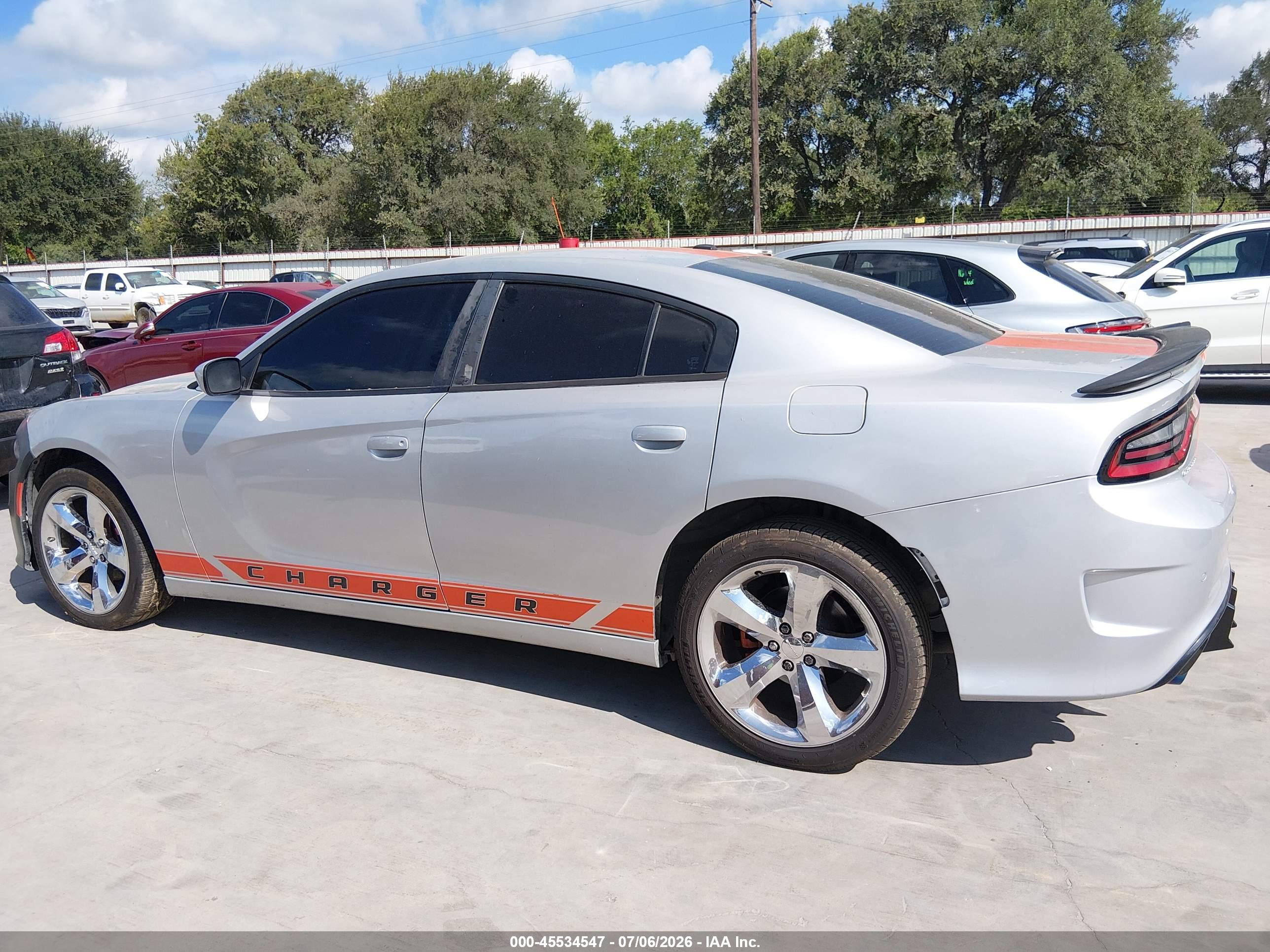 2022 DODGE CHARGER SXT RWD