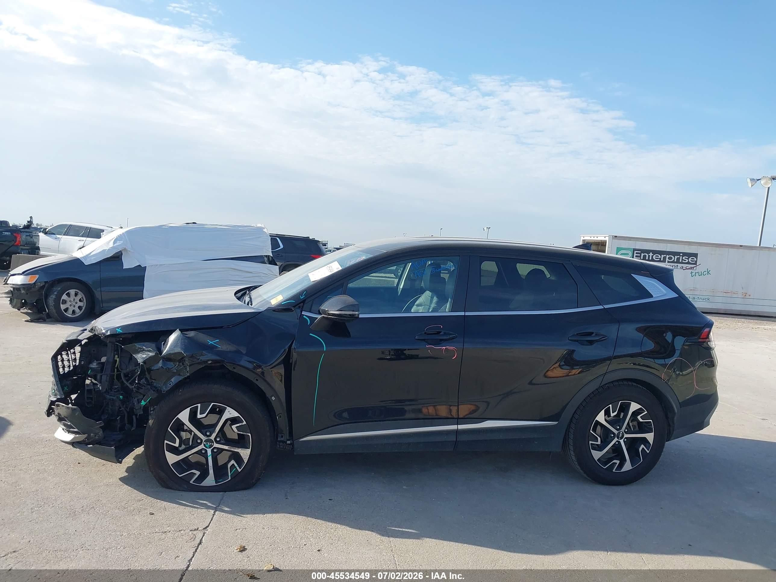 2023 KIA SPORTAGE EX