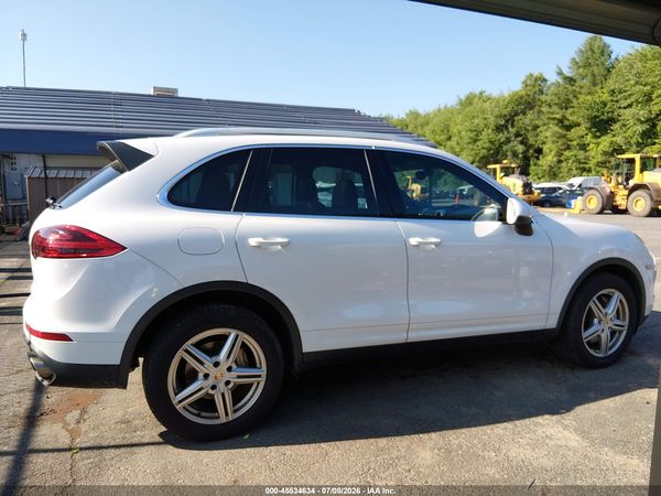 2016 PORSCHE CAYENNE S