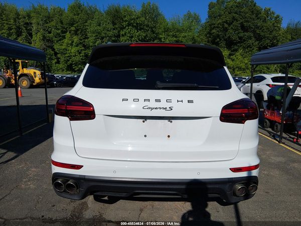 2016 PORSCHE CAYENNE S