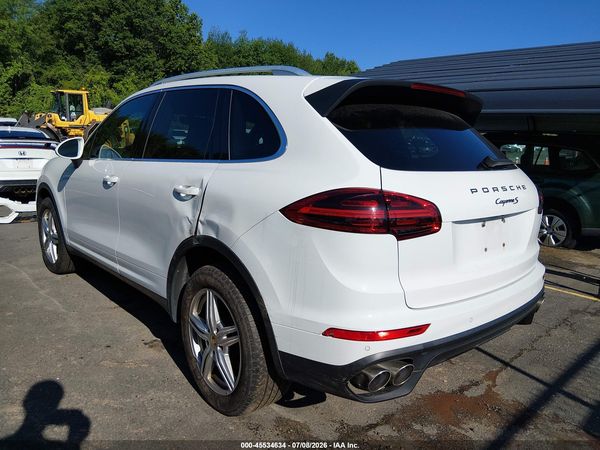 2016 PORSCHE CAYENNE S