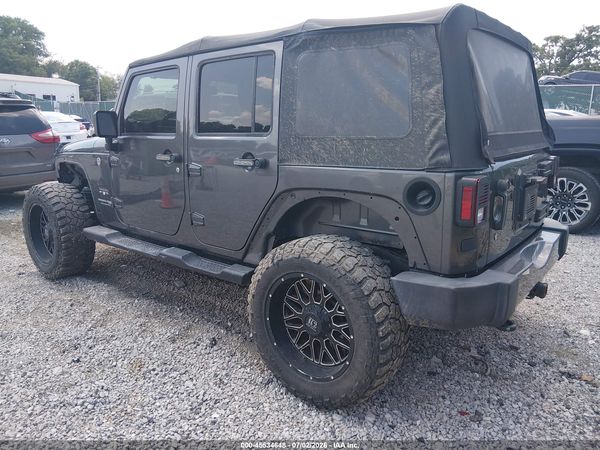 2018 JEEP WRANGLER JK UNLIMITED SAHARA 4X4 — I3