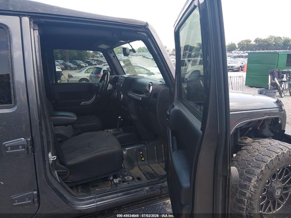 2018 JEEP WRANGLER JK UNLIMITED SAHARA 4X4 — I5
