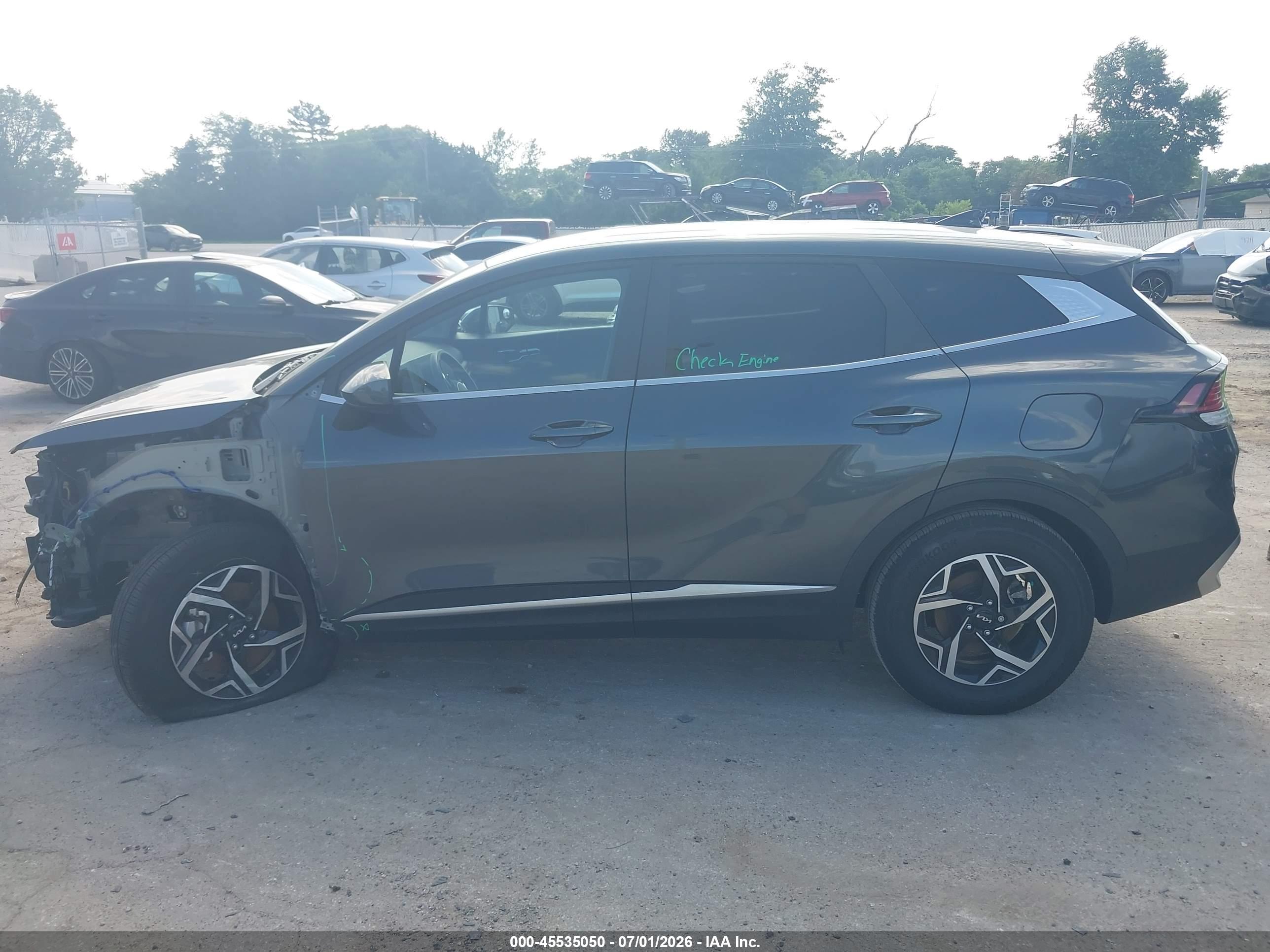 2025 KIA SPORTAGE LX