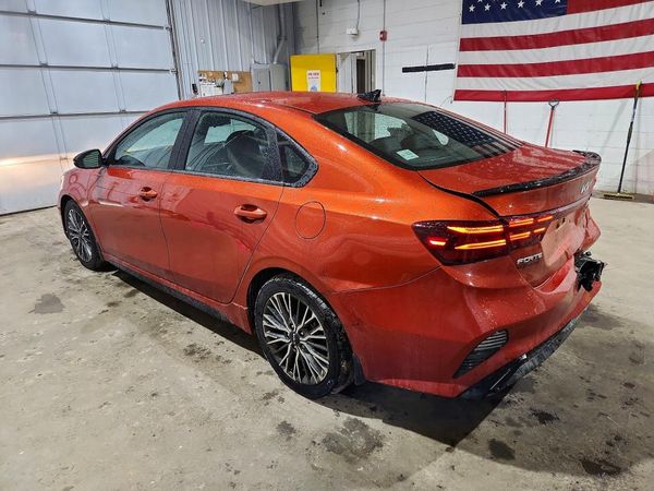 2022 KIA FORTE GT Line