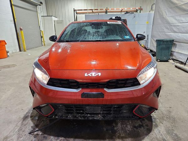 2022 KIA FORTE GT Line