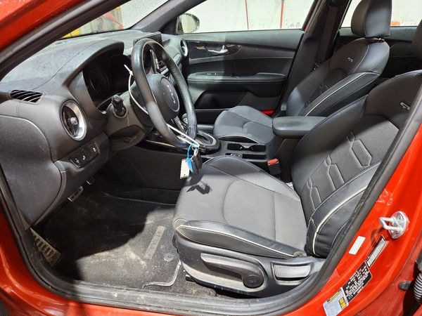 2022 KIA FORTE GT Line