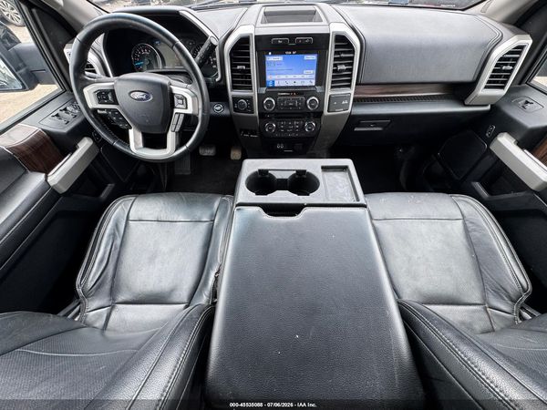 2017 FORD F-150 LARIAT
