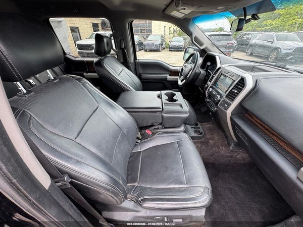 2017 FORD F-150 LARIAT