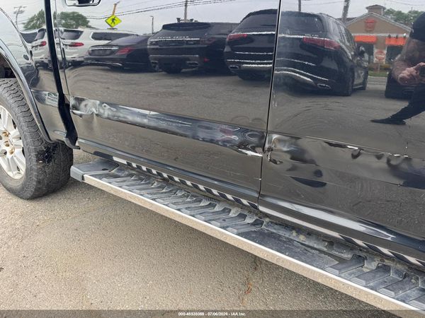 2017 FORD F-150 LARIAT