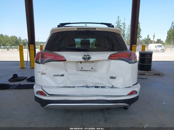 2016 TOYOTA RAV4 XLE