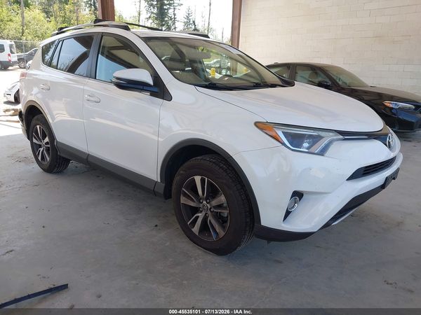 2016 TOYOTA RAV4 XLE