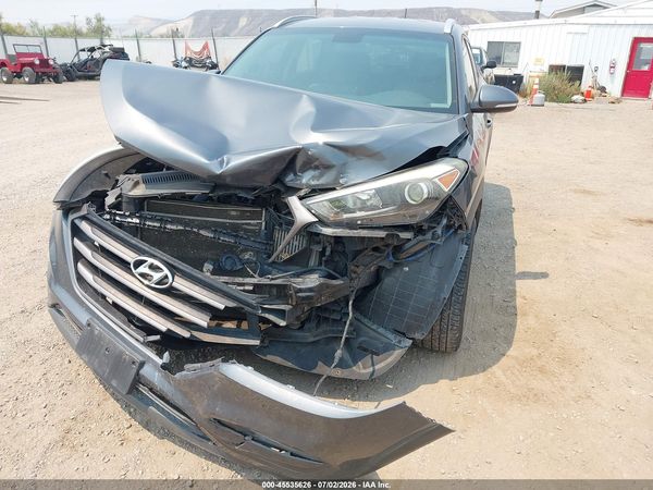 2016 HYUNDAI TUCSON SPORT