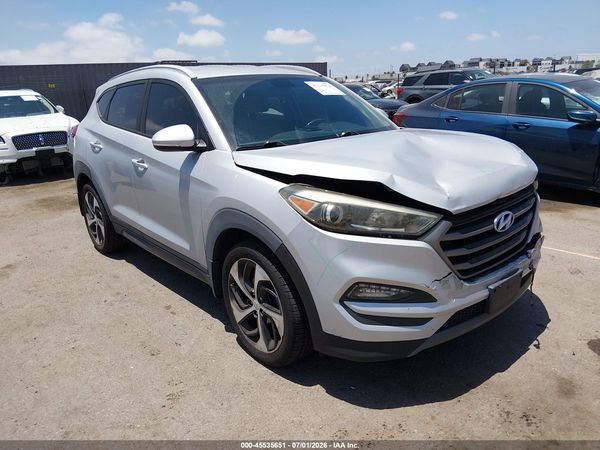 2016 HYUNDAI TUCSON SPORT