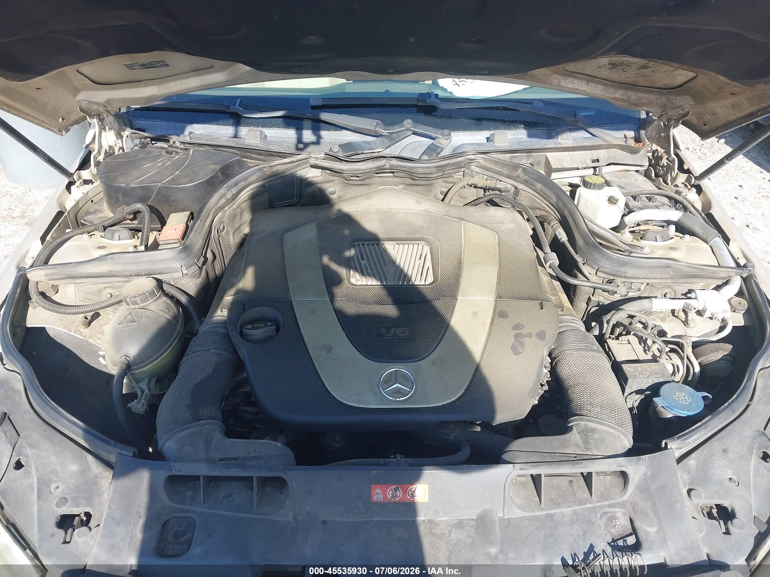 2011 MERCEDES-BENZ C 300 C300