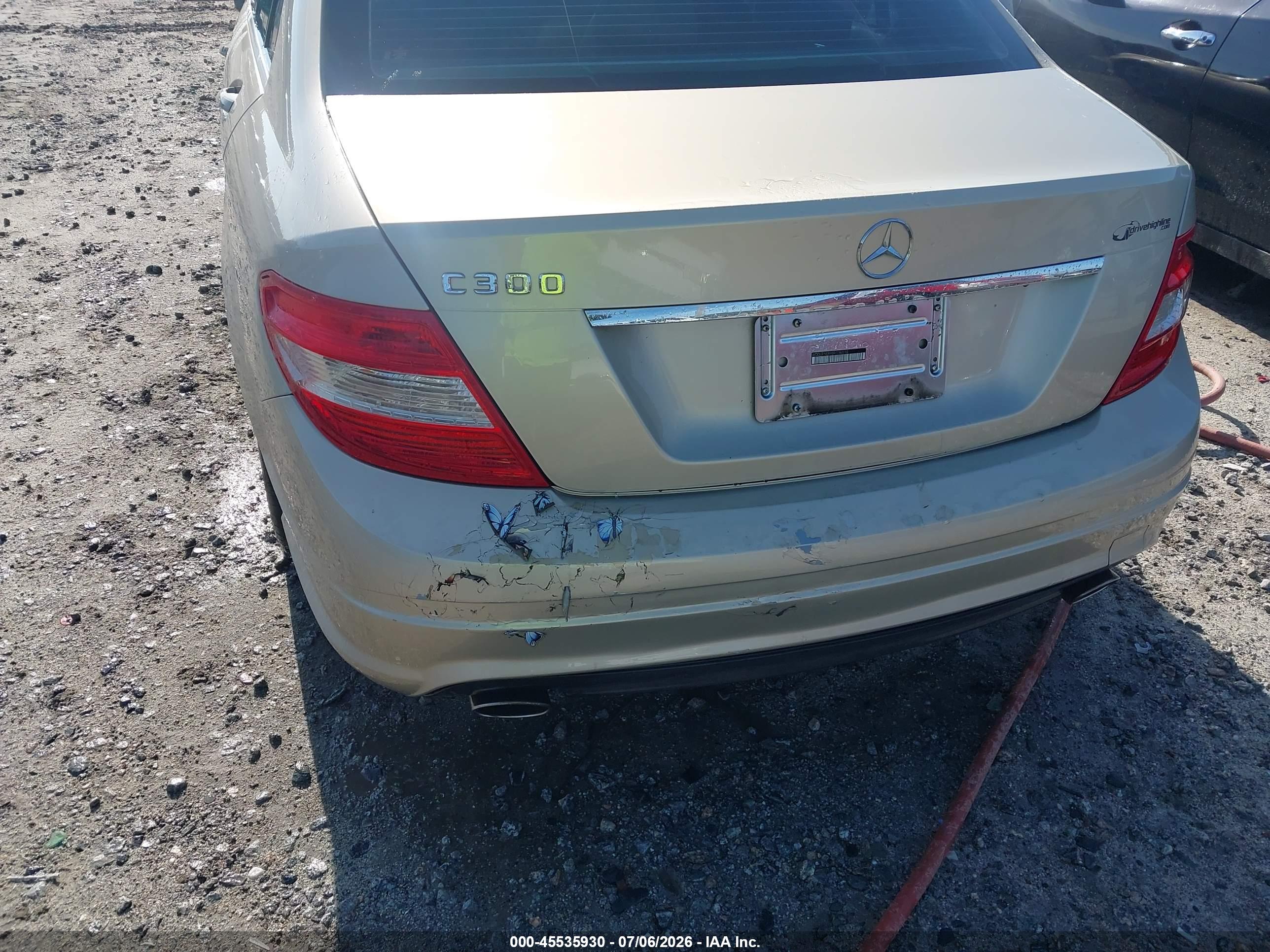 2011 MERCEDES-BENZ C 300 C300