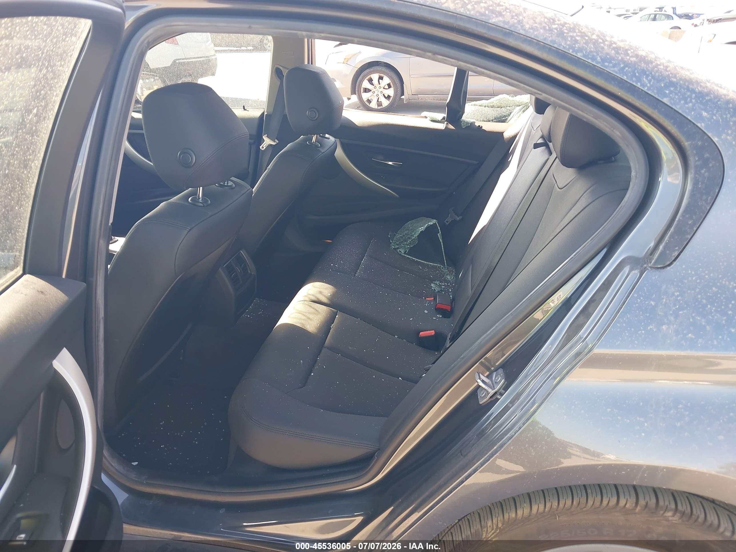 2017 BMW 320I SA
