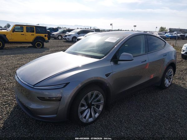 2026 TESLA MODEL Y