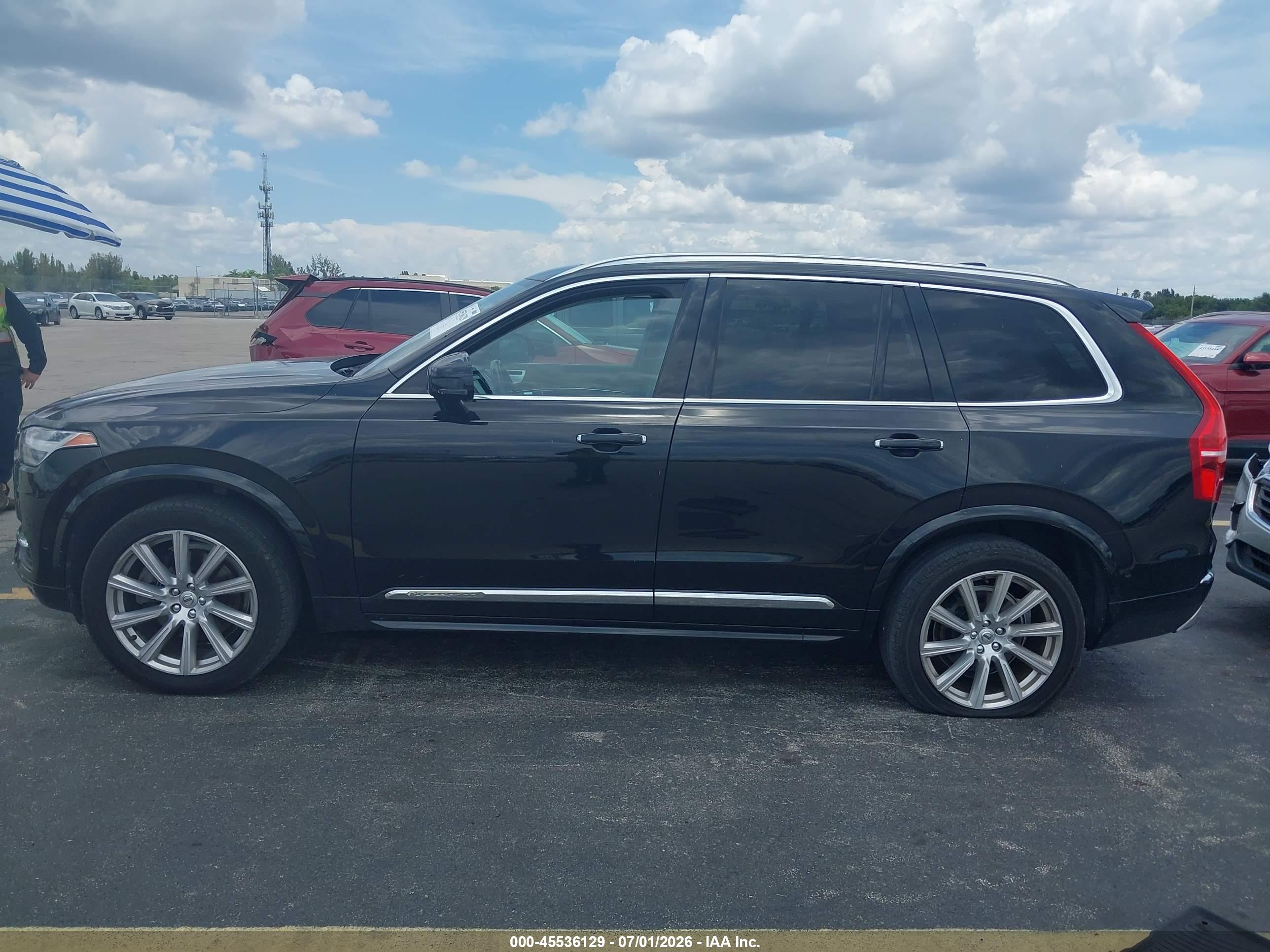 2018 VOLVO XC90 Inscription