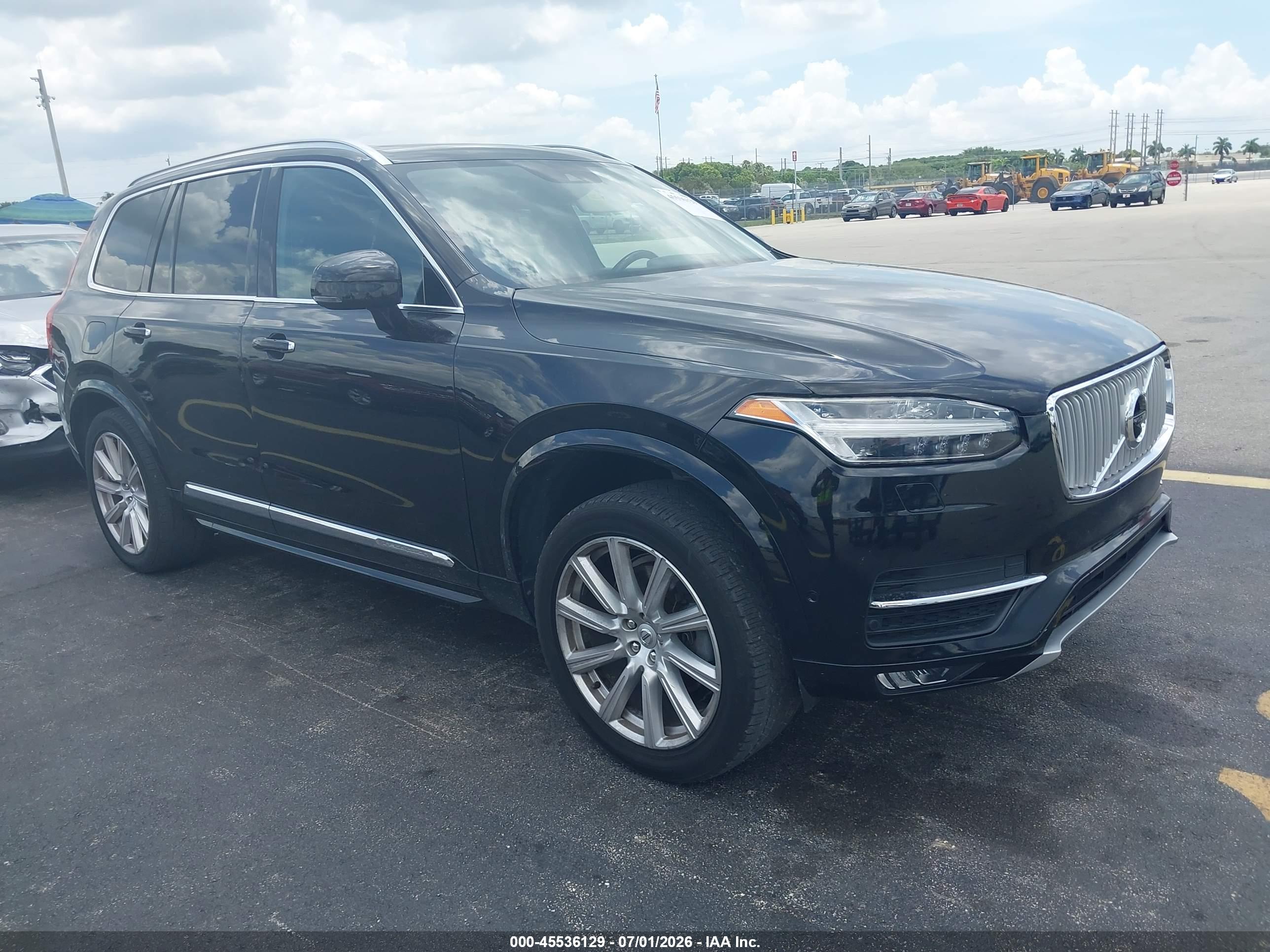 2018 VOLVO XC90 Inscription