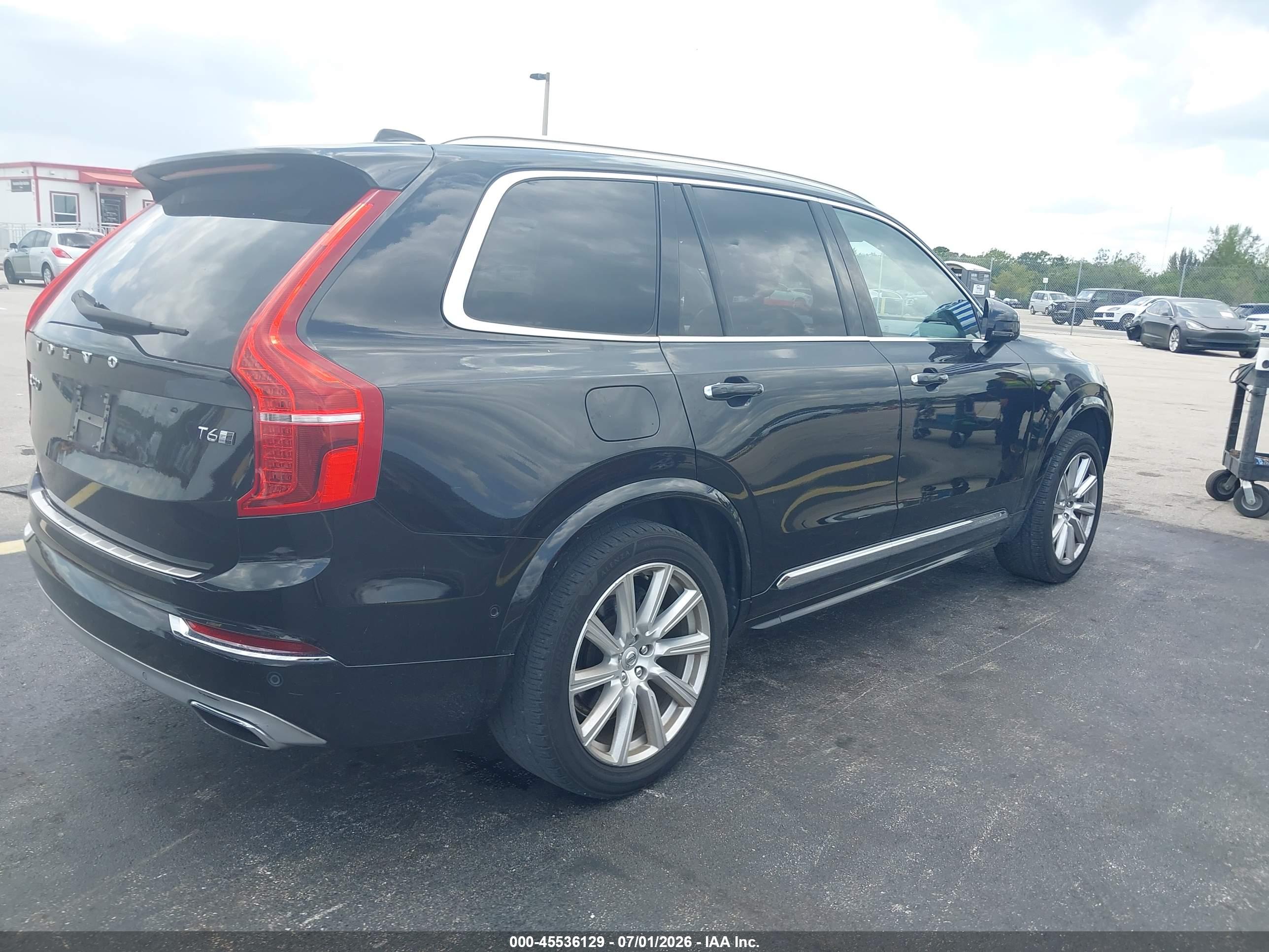 2018 VOLVO XC90 Inscription