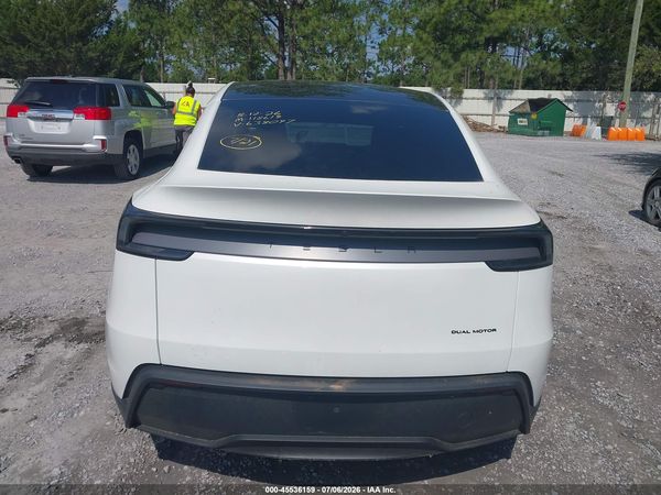2026 TESLA MODEL Y
