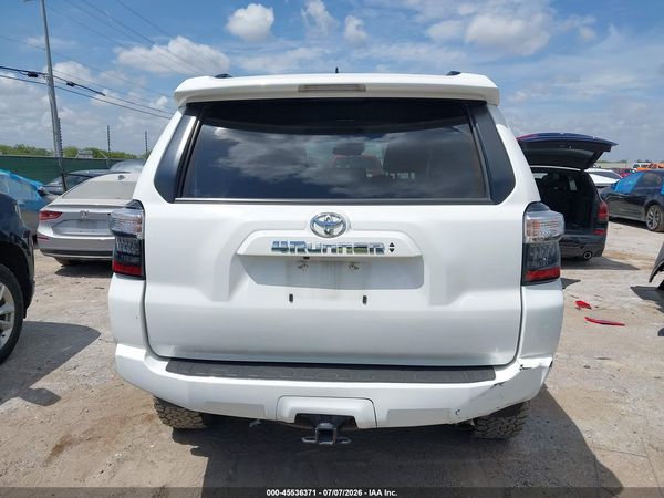 2023 TOYOTA 4RUNNER SR5