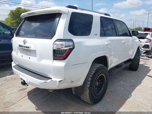 2023 TOYOTA 4RUNNER SR5